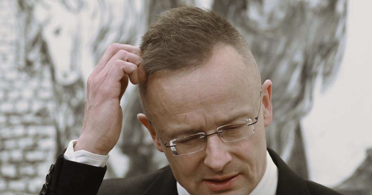 Szijjártó Péter a kémvádról: csak óvatosan az ukrán propagandában megjelenő hírekkel!