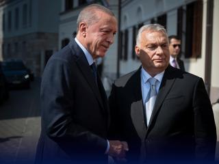 Svédország és a NATO nevét ki sem ejtette Budapesten Erdogan és Orbán Viktor