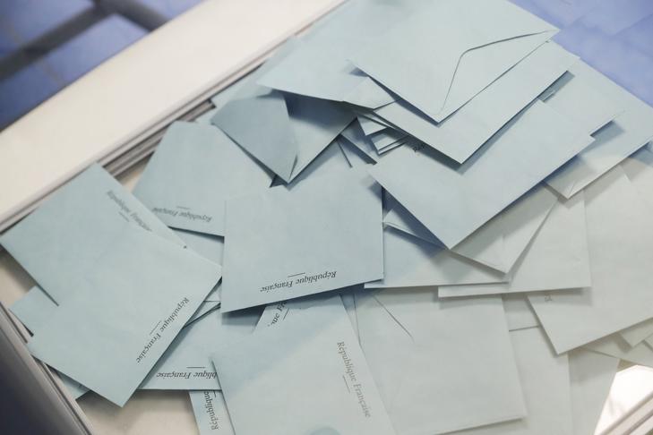 Ki lesz a világ harmadik legnagyobb demokráciájának elnöke?