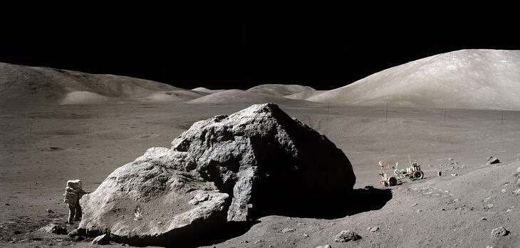 Lőttek a holdtúrának, a NASA is csak lentről sóvárog