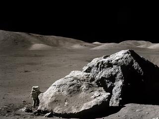 Lőttek a holdtúrának, a NASA is csak lentről sóvárog