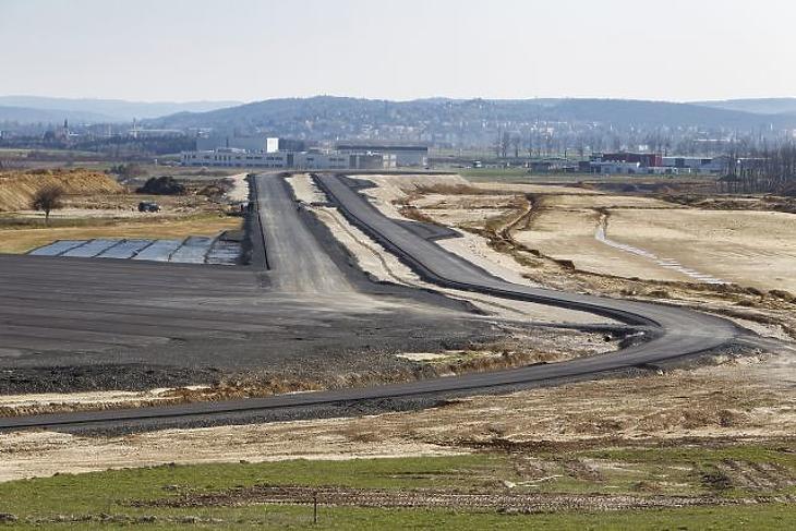 Félő, hogy sohasem térül meg a 45 milliárdos zalai tesztpálya