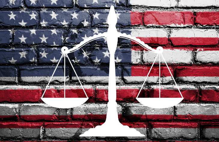 Ismét vádat emeltek Trump bizalmasaival szemben