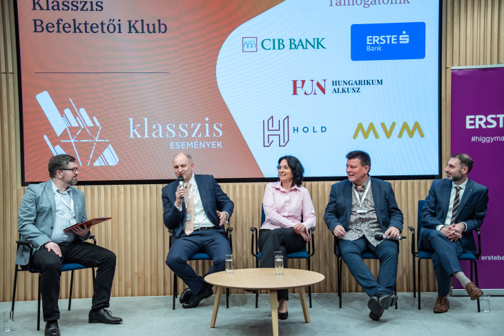 A Klasszis Klub résztvevői: Gáspár András, Varjú Péter, Trippon Mariann, Káncz Csaba és Virovácz Péter