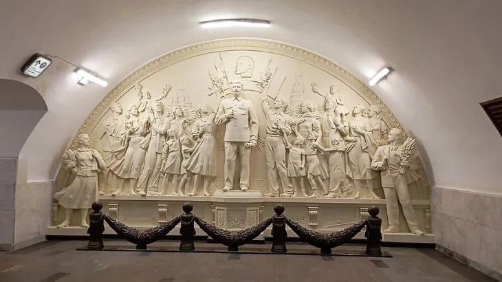 Sztálin alakja a metróban