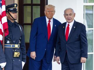 Trump tudott Izrael terveiről – Netanjahu válaszcsapásokra számít