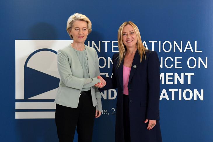 Meloni szigorított a menekültek ügyében