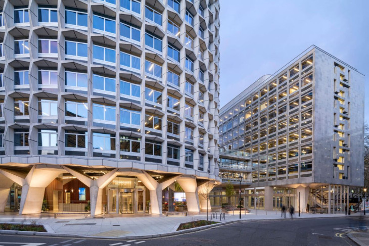 A londoni Covent Gardenben található a Space House