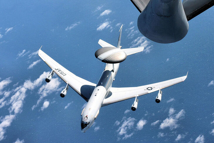 Háromezer embernek lett elege – a Boeing védelmi cégének dolgozói sztrájkolnak