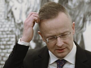 Megadták magukat a románok – Szijjártó Péter is aggódik