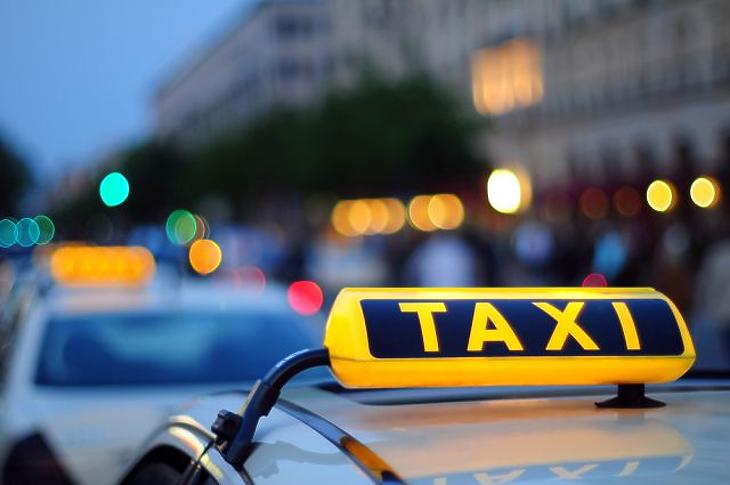 Óriási razziát tartottak, lekapcsoltak jó néhány taxishiénát az országban