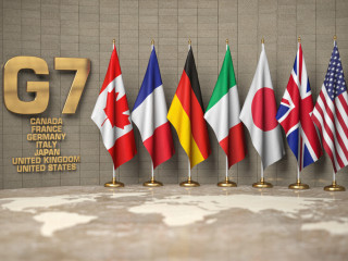 G7