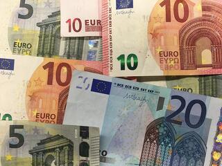 Feltámadt a forint, öröm látni, mennyiért adják az eurót