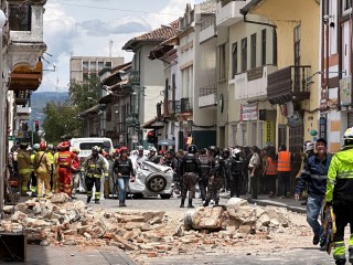 Földrengés az ecuadori Cuencában 2023. március 18-án. Fotó: EPA/ROBERT PUGLLA