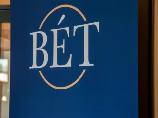 Gyengén muzsikáltak a parkett ördögei