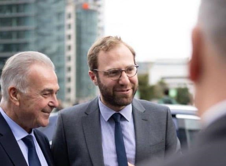 Antoine Armnand francia pénzügyminiszter a bírálatokra is figyelhet