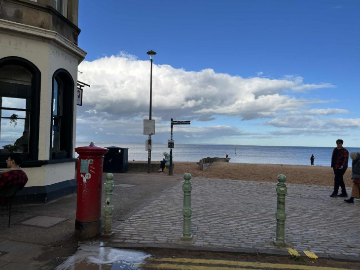 Portobello Beach csak a gyalogosoké és bicikliseké