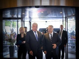 Dübörög a Kastélyprogram: óriási felajánlást tett az OTP