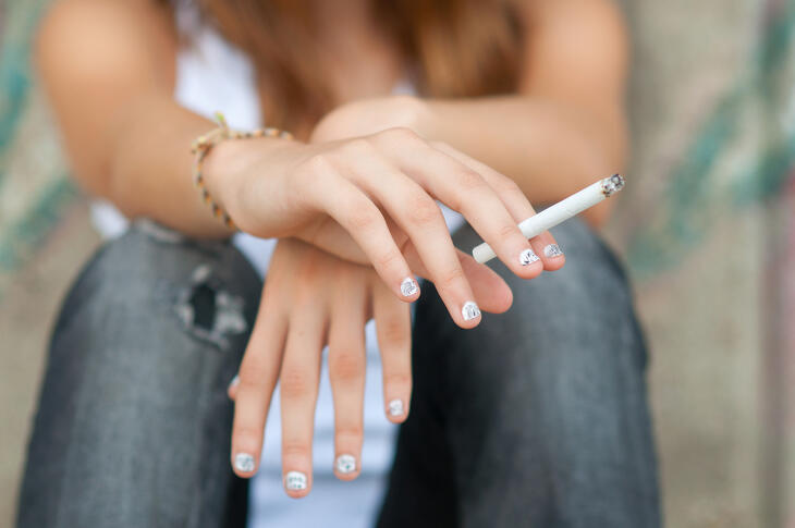 Anyuci és apuci idegesítő szerepébe képzeli magát egy nagy áruházlánc