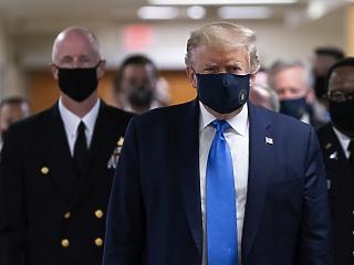 Futótűzként terjed a koronavírus - már Donald Trump is maszkot húzott