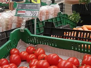 Nem ezt várták: visszaesett a magyar élelmiszerek aránya a boltokban