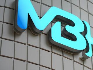 Nagy a baj az MBH Banknál: leálltak az elektronikus csatornák, a fióki ügyintézés is szünetel