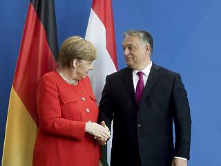 A kedves Viktor: megvan, miért kell Merkelnek Orbán
