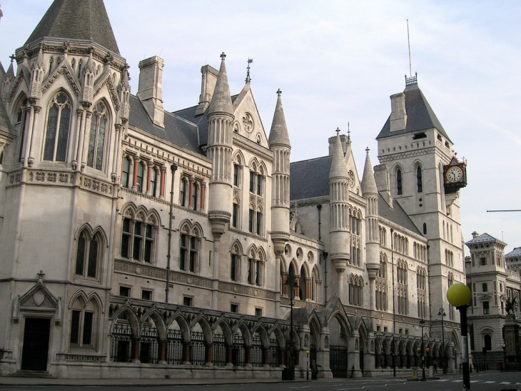 A birit legfelsőbb bíróság, a Royal Courts of Justice 