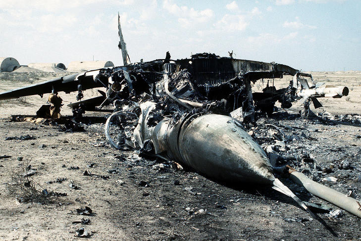 A Sivatagi Vihar során megsemmisített iraki MiG-29-es. Esélyük sem volt ezeknek a gépeknek az amerikaiak ellen, akik még szolgálatba állításuk előtt mindent tudtak róluk. Fotó: Wikimedia