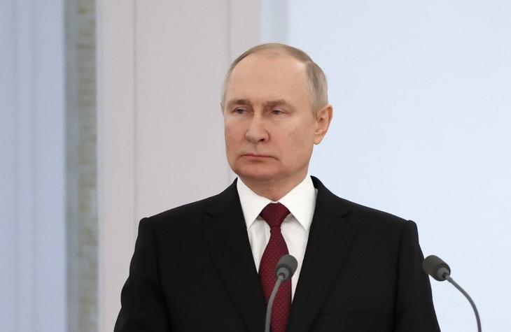 Mit forgat a fejében? Vlagyimir Putyin orosz elnök. Fotó: MTI/EPA/Szputnyik/Pool/Szergej Karpukin