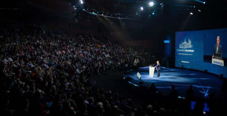 Tömeg előtt beszélhetett a magyar miniszterelnök