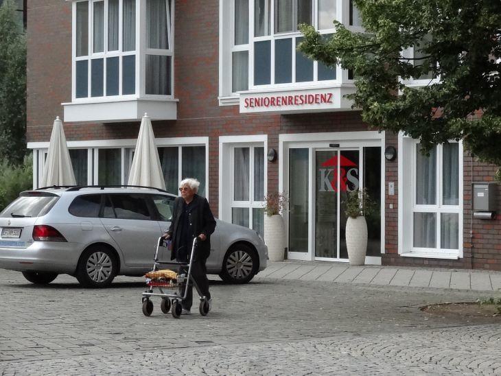A német nyelvterületen több száz idősotthon cserélhet gazdát a következő években 