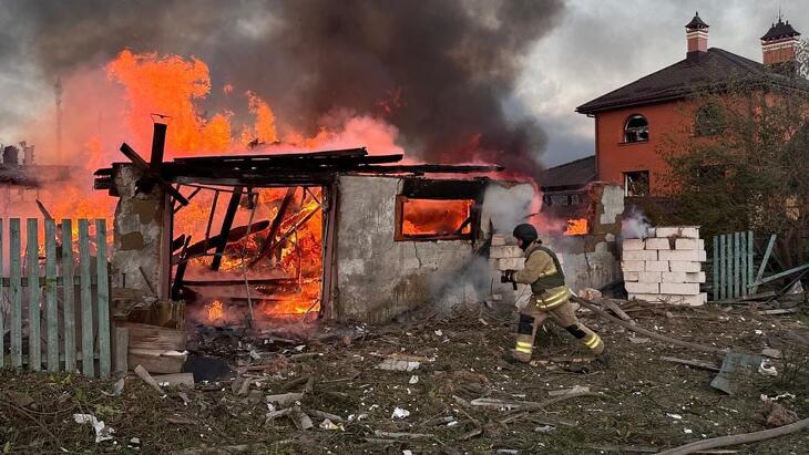 Ukránok elleni dróncsapásokkal melegítettek az oroszok a békekötésre