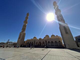 Norvégokra és kínaiakra is süt a megújuló nap Egyiptomban