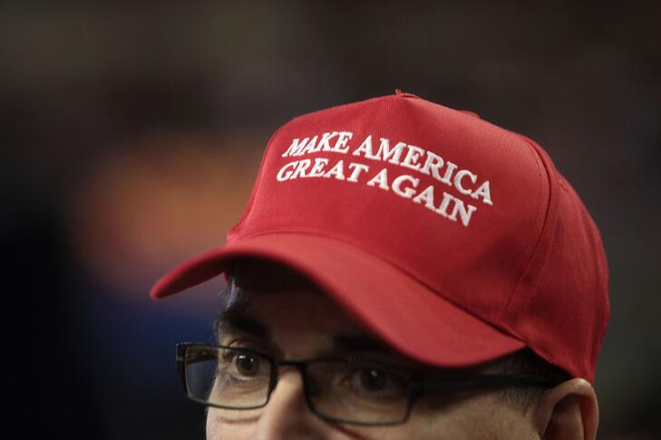 Az amerikai fogyasztói hangulat 2,5 éves mélypontra zuhant