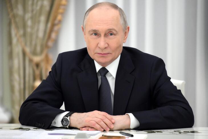 A tét az orosz bázisok sorsa: Putyin és az új szíriai elnök szerdán tárgyalnak Moszkvában