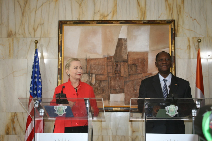 Az elefántcsontpari elnök, Alassane Outtara annak idején Hillary Clinton amerikai külügyminiszterrel is találkozott