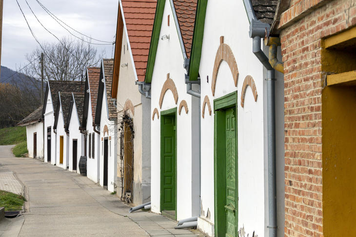 Villány, pincesor. Fotó: Depositphotos