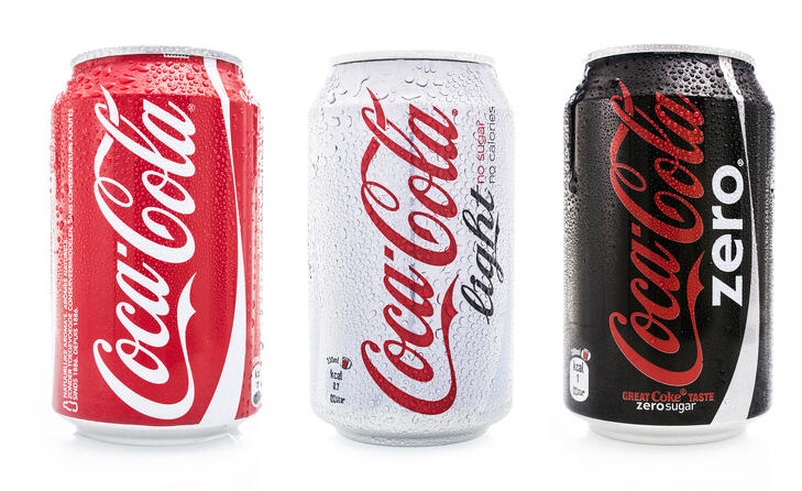 Kettős meglepetés a Coca-Colától