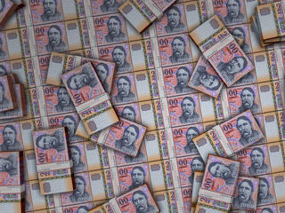 Jól járt, aki korábban váltott eurót a hétvégi utazáshoz