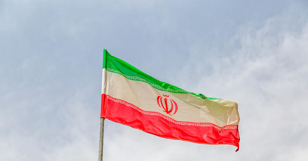 Moszkva és Tel-Aviv is figyel: új rakétát villantott Irán