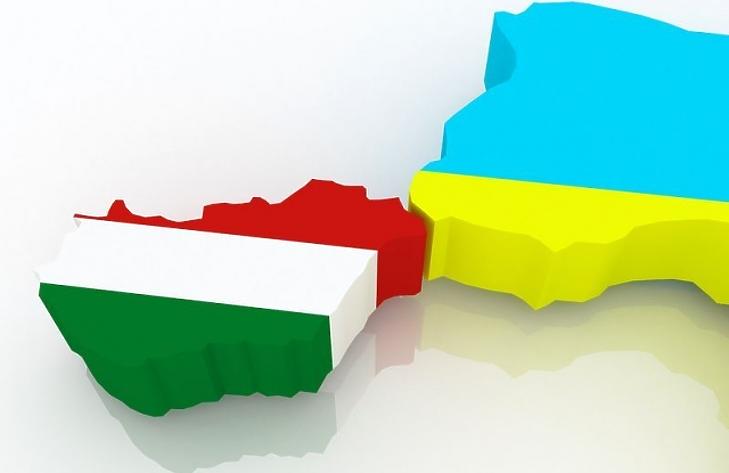 Kitört az üzengetés egy titkos felvétel miatt - Szijjártó már fenyeget