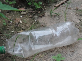 2024-től indul Magyarországon az új visszaváltási rendszer. Például a műanyagból készült flakonokért kaphatnak pénzt a vásárláók. Fotó: Pixabay