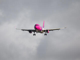 Megint vizsgálatot indított a Wizz Air ellen a versenyhivatal