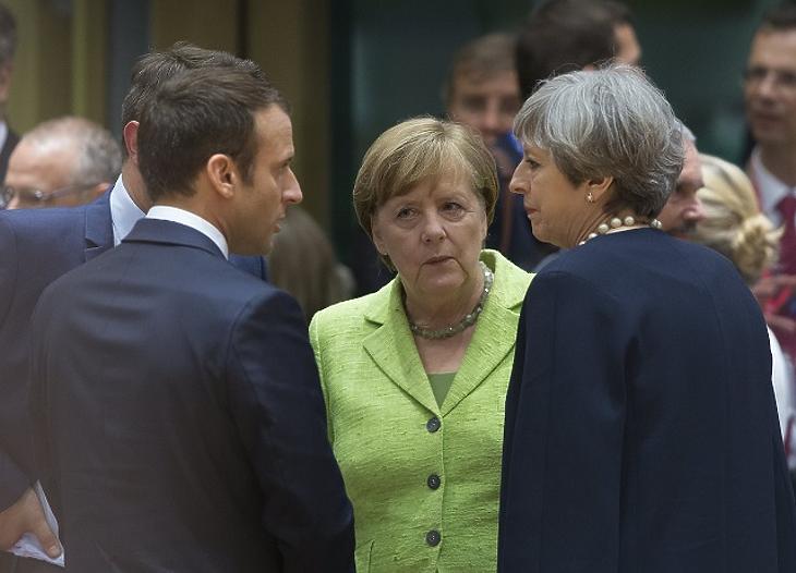 Valamire készülnek a britek és a franciák – ki jár rosszabbul az új egyezséggel? 