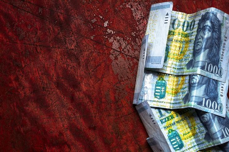 A koronavírus indíthatja el a lavinát - lesz elég erő megvédeni a forintot és a magyar gazdaságot?