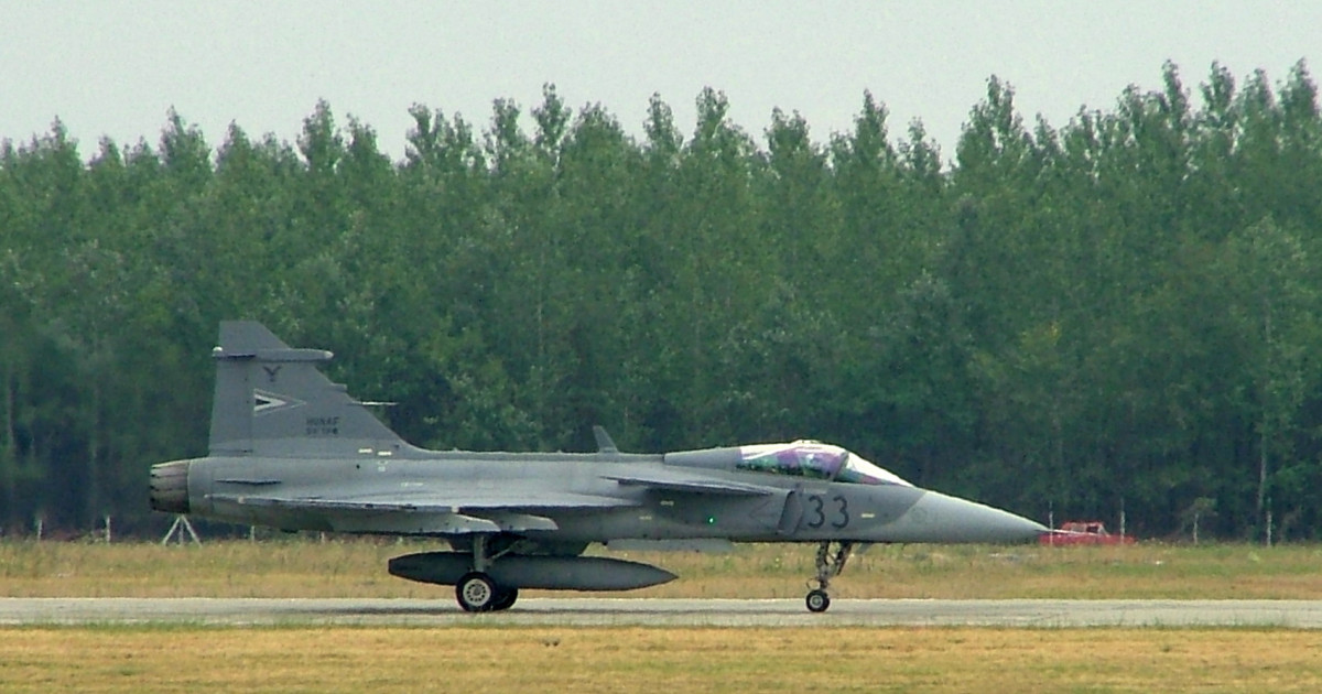 Miközben megint magyar Gripeneket riasztottak az oroszok miatt, Ukrajna Magyarországot vádolja légtérsértéssel
