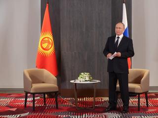 Putyin egyre mélyebbről turkál új szövetségest