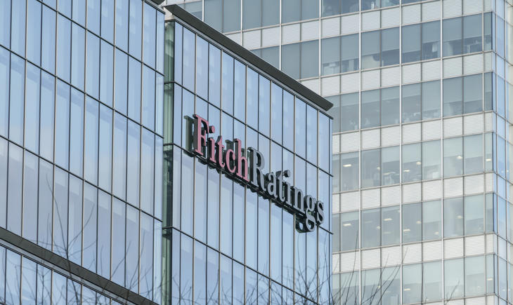 A Fitch öt éve javította a jelenlegi BBB-re a magyar államadósság besorolását az addigi BBB mínusz-ról