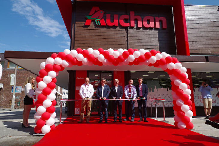 Olyat épít az Auchan, amiből eddig egy van Magyarországon 